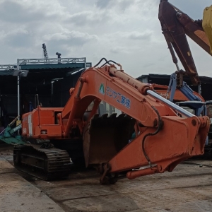 Hitachi ex200-2-147-73961