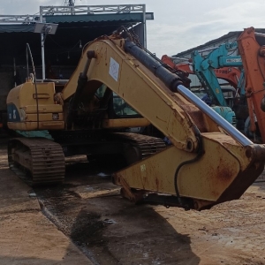 Caterpillar 320-D-04722