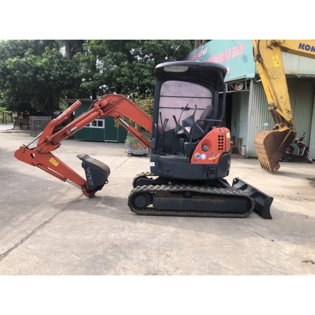 HITACHI ZX30UR HCM1LH00P00020360