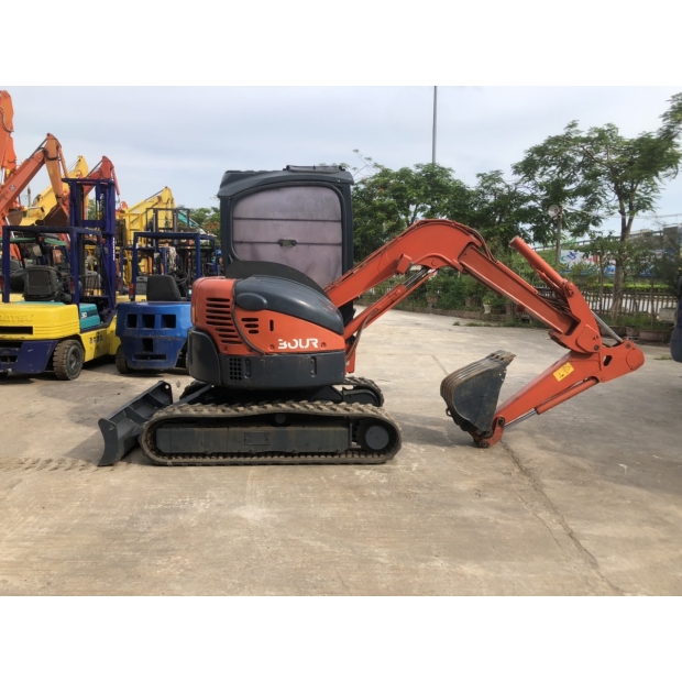 HITACHI ZX30UR HCM1LH00P00020360