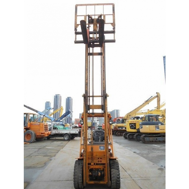 KOMATSU FD30-8 M101A-142729