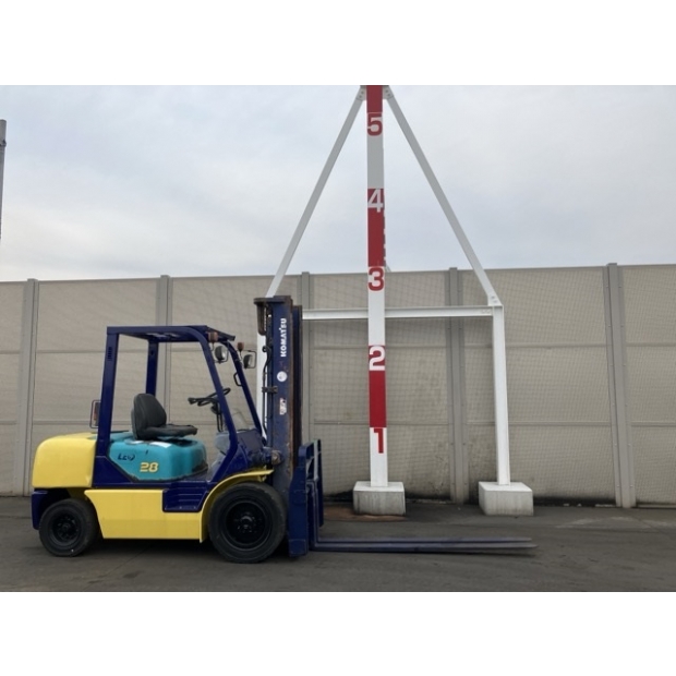 KOMATSU FD28T-12 M171-512406