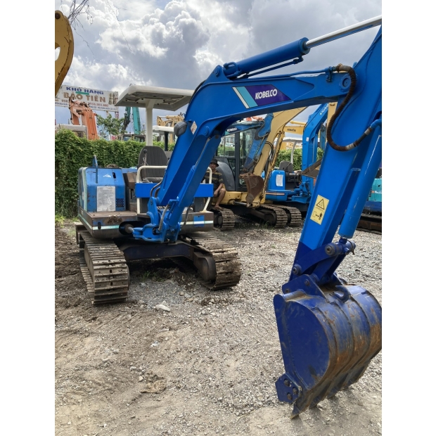 Kobelco sk027-PW02042
