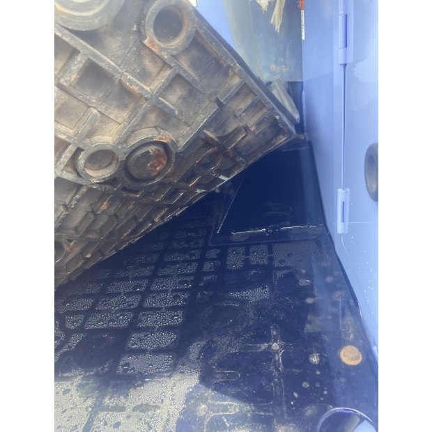 Komatsu Pc28uu-2e-12352