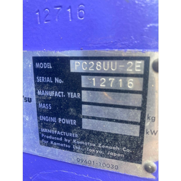 Komatsu Pc28uu-2e-12352
