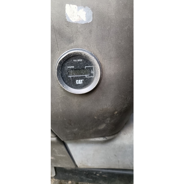 Caterpillar 320-D-04722