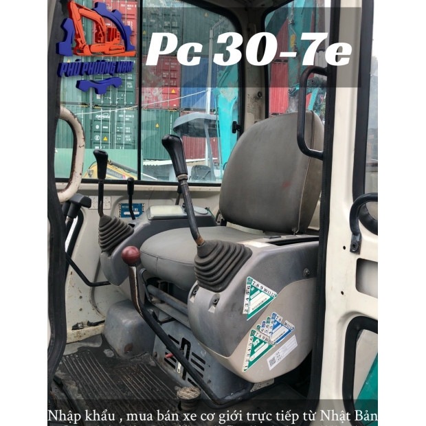 Komatsu pc30-7E-26586