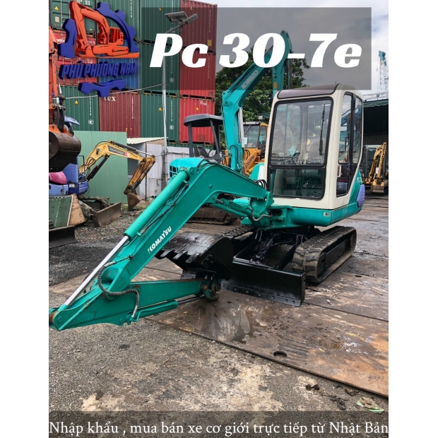 Komatsu pc30-7E-26586