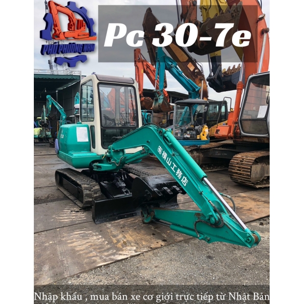 Komatsu pc30-7E-26586