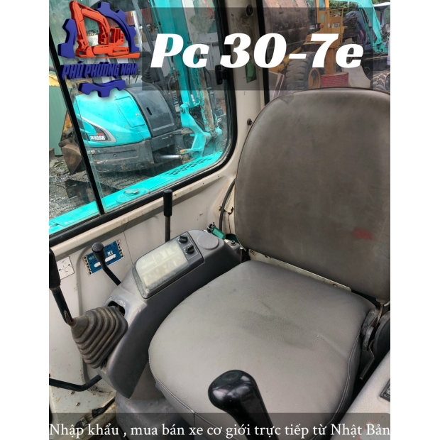 Komatsu pc30-7E-26586