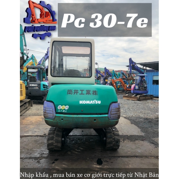 Komatsu pc30-7E-26586