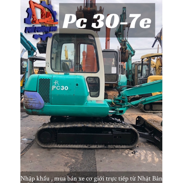 Komatsu pc30-7E-26586