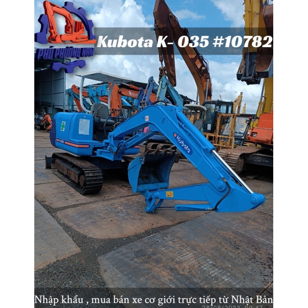 Kubota K035-10782