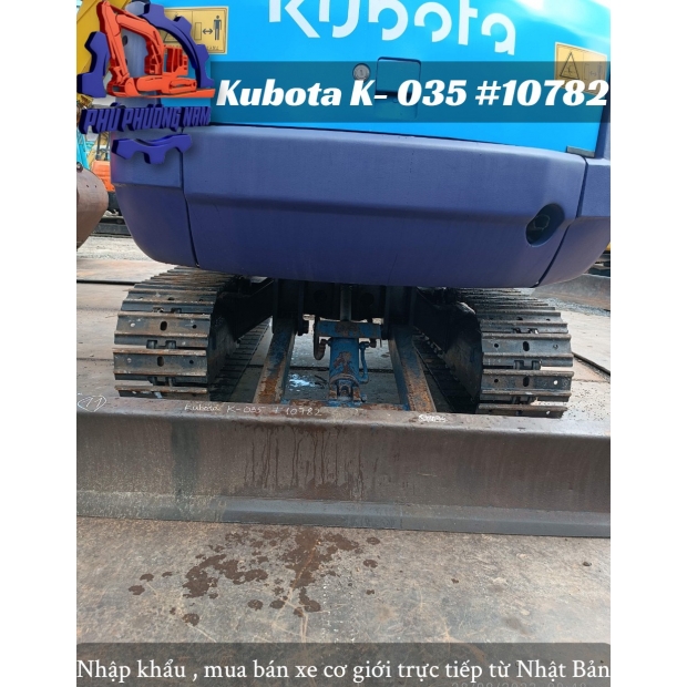 Kubota K035-10782