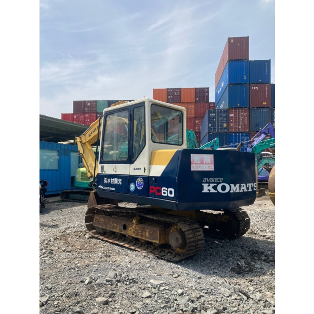 Komatsu pc60-6-28128