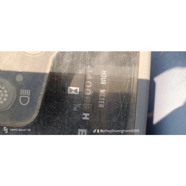 Hitachi ex30ur-2C-5737