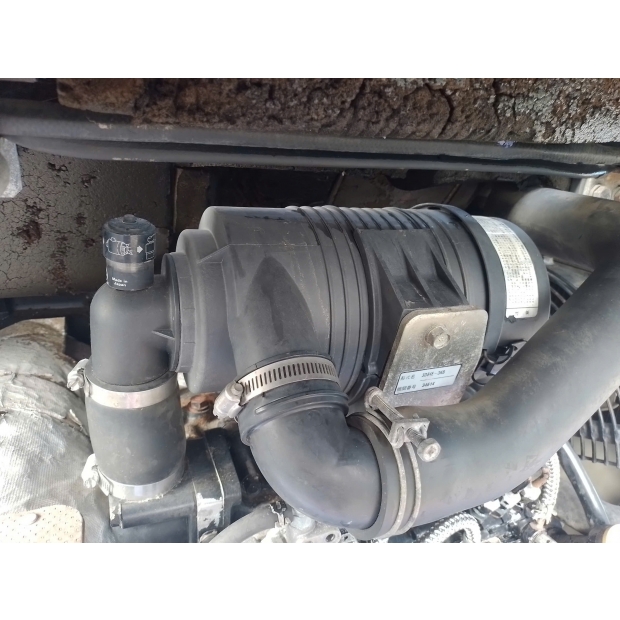 Komatsu PC30UU-3-11673