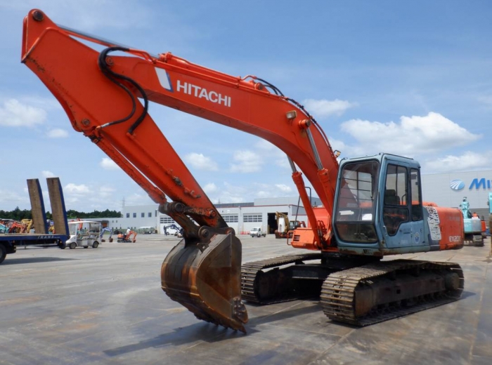Máy đào bánh xích Hitachi EX200